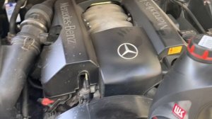 Меняю масло Mercedes-Benz W163 ML 320 ( lukoil genesis armortech 5w-40)
