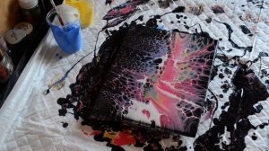 РОЖДЕСТВЕНСКИЕ ЦВЕТЫ /Акриловая заливка на строительных материалах/ FLUID ART.