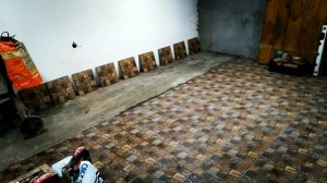 ПРИШЕЛ, УВИДЕЛ, ПОЛОЖИЛ ПЛИТКУ НА ПОЛ В ГАРАЖ .