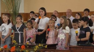 Выступление детей на праздник Троицы.
