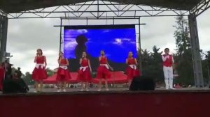 Песня "Нам нужен мир" первое видео