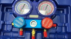 Манометрический коллектор двухвентильный (кейс) DSZH WK-P6003S (PSI 500-150см)