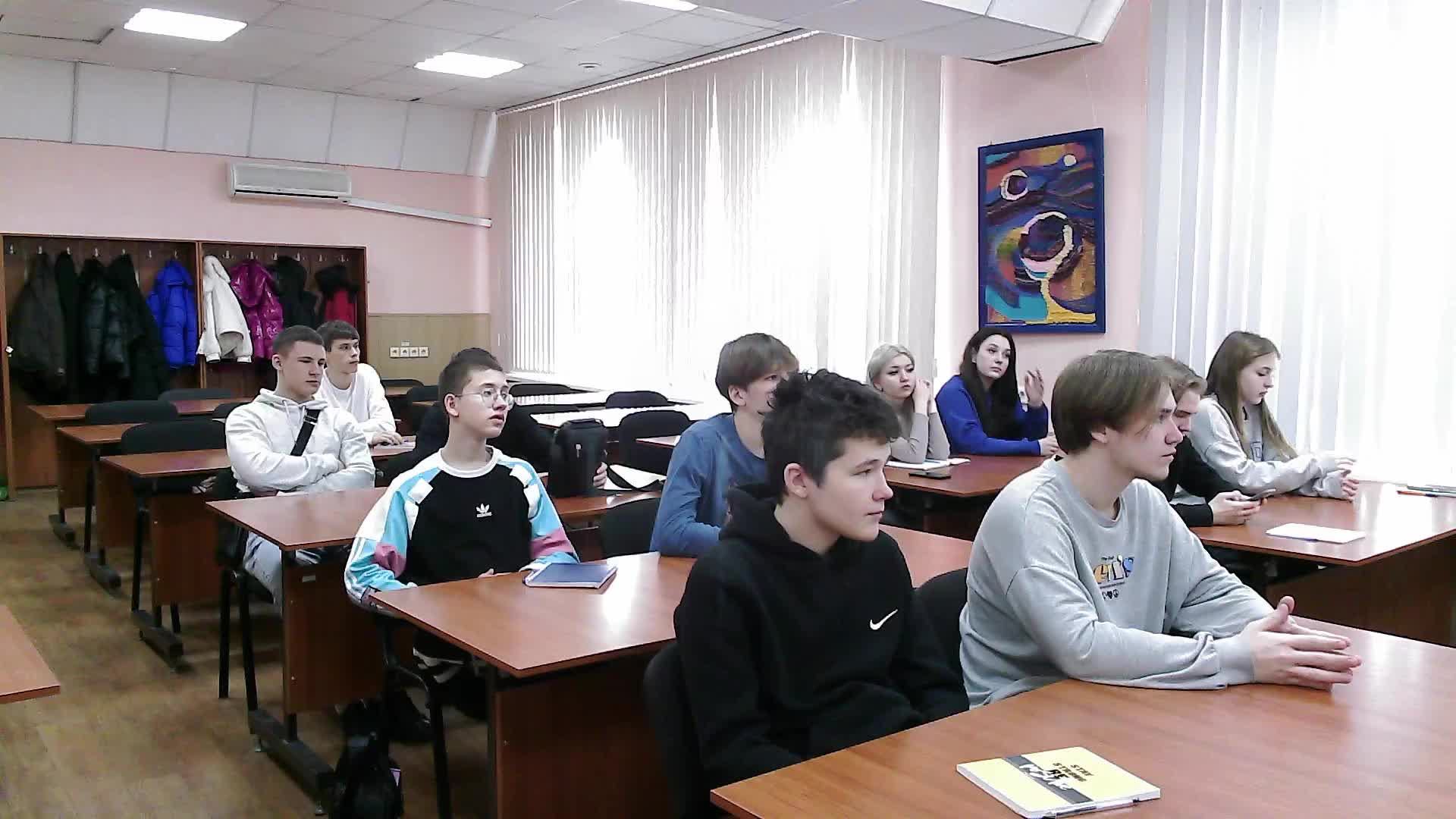 Искусство публичных выступлений. Лекция. ИРБиС. Юлия Литневская. #ИРБиС #студенты #обучение