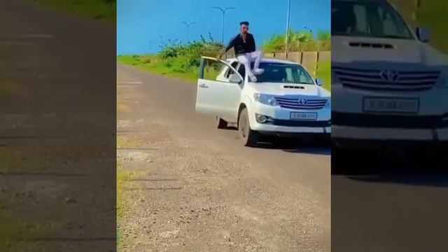 Toyota Fortuner #?heavy driver #stunt viral #attitude #trend #shorts(1)