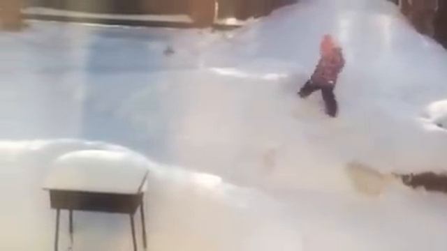 Щенки и дети. смотреть онлайн