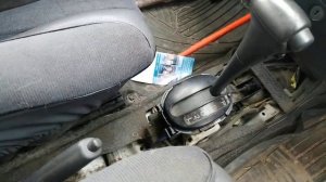 Замена троса переключения передач Toyota succeed часть 2