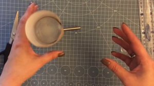 Как закрепить поилку в контейнере///ХОМЯК///ХОМЯКИ