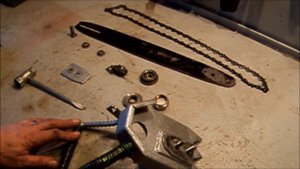 САМОДЕЛЬНАЯ ЭЛЕКТРОПИЛА ИЗ БОЛГАРКИ 2 ( УСТРОЙСТВО) .Homemade electric saws OF LBM