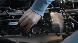 W210 Замена уловителя  двигателя ом 611