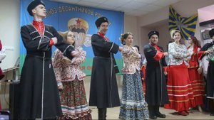 "Маруся раз, два, три калина" - Ансамбль "Казаки.ру" Центра Казачьей Культуры "Вольная станица"