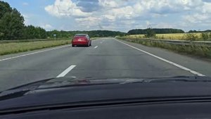 Обгон Тесла 3. Overtaking Tesla model 3 dual motor.