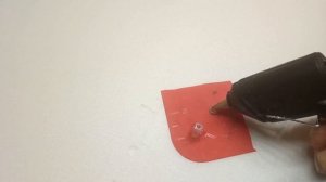 DIY. Миниатюра бутылочка для куклы. A miniature bottle for a doll.