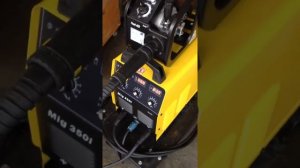 Delta Welding Malaysia - ESAB 350 MIG AUTO MANUAL Welding Machine