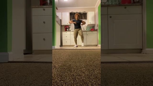 Git on up!! Move with me!!! смотреть онлайн