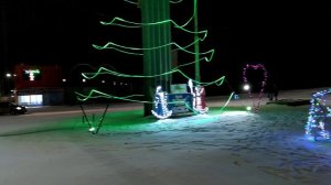 Город шахты ,ночной снег за пол часа до нового года!