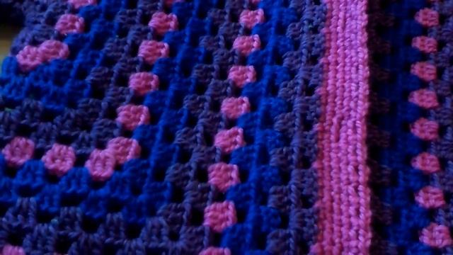 Детская кофточка с капюшоном из 6-угольного мотива. Заключение.