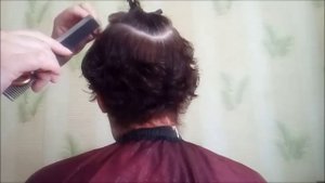 Стрижка на вьющиеся волосы 60+