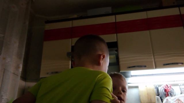 33 КОРОВЫ КАК НАДО ПОДАТСЯ смотреть онлайн