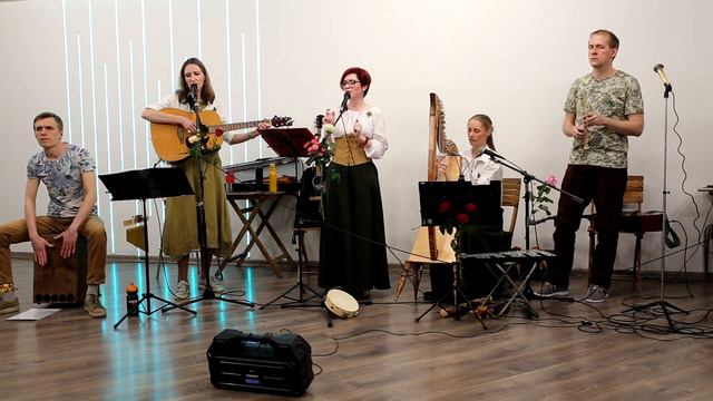 Английская народная песня Кузнец (Blacksmith) в переводе на русский смотреть онлайн