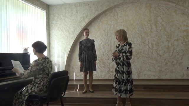 Открытый урок по классу вокала с Цариковой Марией (преп. Яшкова В.Н., конц. Руднева С.Ю.). смотреть онлайн