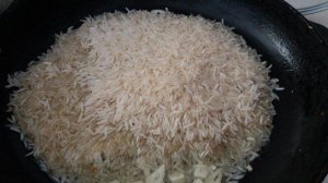 Чесночный рис на гарнир