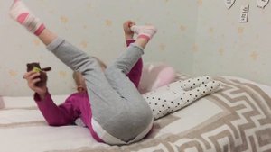 Мишка косолапый по лесу идёт ...София рассказывает стих
