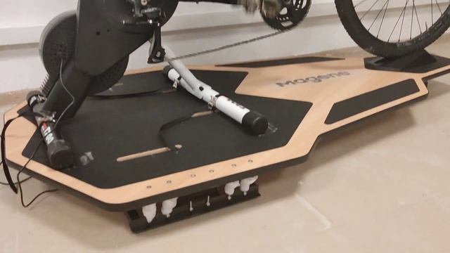 Magene T200+ A100 доска для симуляции активной езды.Силовая тренировка. смотреть онлайн