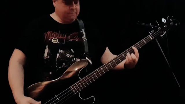 Fender Aerodyne Jazz Bass смотреть онлайн