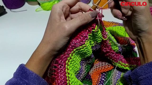 Blusa Petúnia - muito fácil de fazer смотреть онлайн