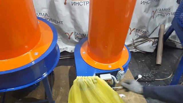 Дробилка измельчитель Поролона Ми-250 на 220 вольт 2,2 кВт смотреть онлайн