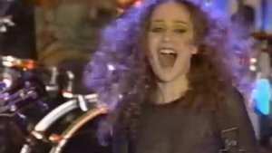 Fiona Apple - Criminal (Live) VH1 Fashion Awards
