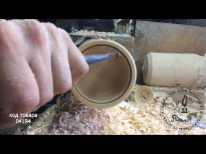 Russian woodturning project : Small round box / Токарные работы по дереву в России: Круглая шкатулка