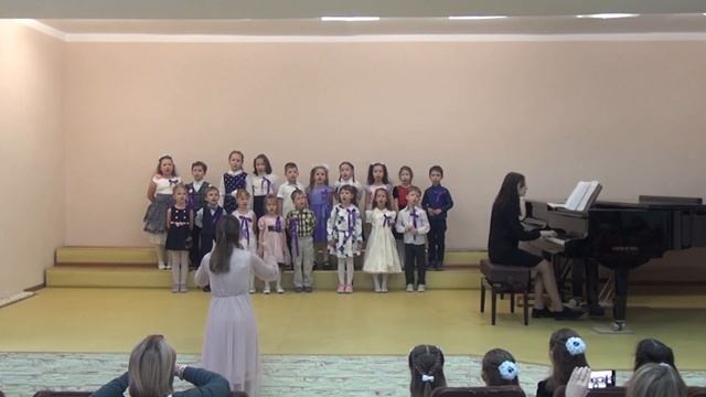 Проект "Малыши-малышам. Знакомство с музыкальными инструментами и отделениями школы". Хор. смотреть онлайн