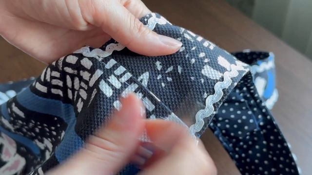 ?ПОШИВ и декорирование ПЛАТЬЯ из КУПОНА?/ Выгуливаю платье-трансформер/ Швейный влог/ DIY смотреть онлайн