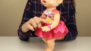 Пупс Baby Alive (аналог Беби Бон): чем малышка писает и какает? Меняем подгузники!