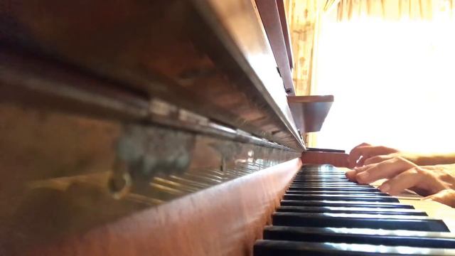 Madi - Still dre (piano) смотреть онлайн