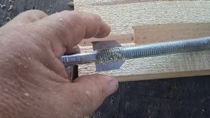 скамейка ,крепление ножек скрытым болтом. Самодельное сверло.