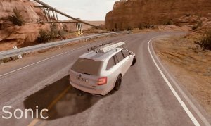 Автомобильная авария из-за бревна на дороге