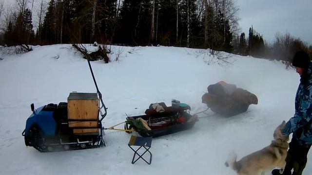 Приехали на зимнюю рыбалку. смотреть онлайн