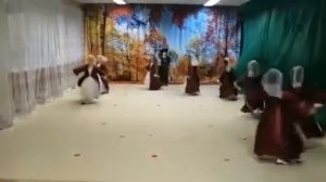 танец "Свадебная Дагестанская лезгинка" Октябрьская СОШ ( дошкольное отделение) октябрь 2022 год.