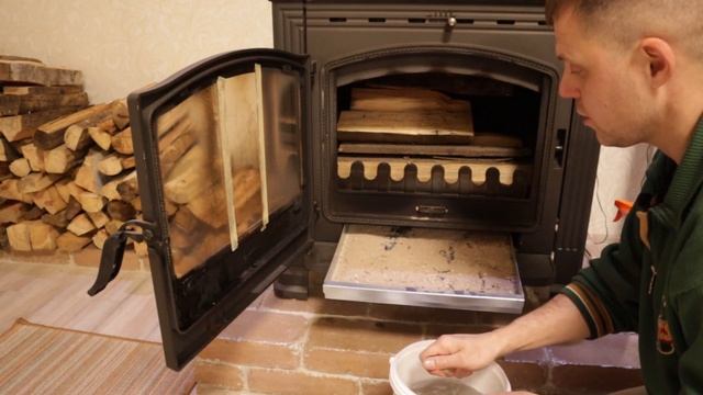 Чем чистить стекло печки ? смотреть онлайн