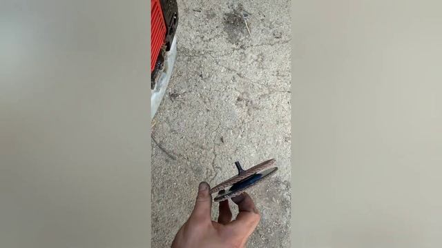 Сломалась заводилка на бензокосе (если очень надо покосить)