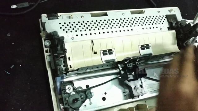 Dot Matrix Epson LX-300+ rumah head macet