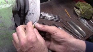 Купить хорошие резцы для резьбы по дереву . Сталь р18