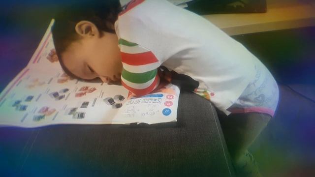 Сон Вселены на колыбельную - Спят усталые игрушки смотреть онлайн