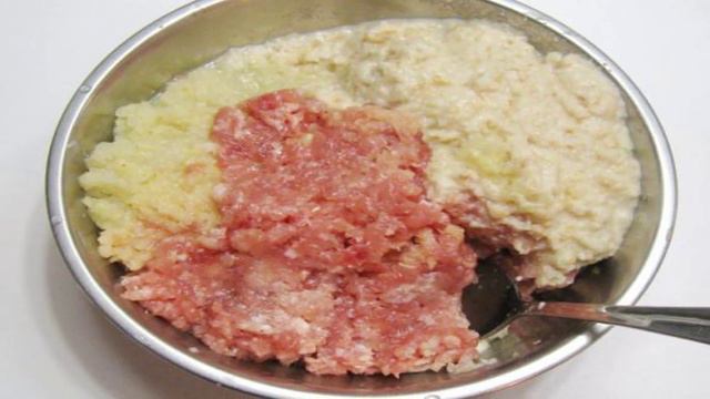 Котлеты из свинины со сметаной