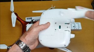 Syma X25W Optical Flow WiFi FPV Quadcopter Drone review -  Unboxing, Inspection & Setup (Part I)
