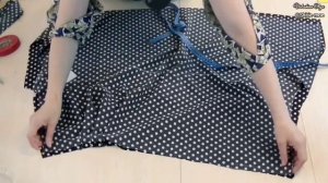 Как сшить Бермуды или шорты-юбку на любую фигуру без выкройки и без заморочек? Крой на ткани.