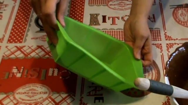 Turrón de chocolate crujiente смотреть онлайн