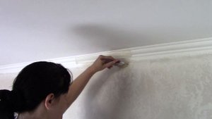 Как красить Стены и не испачкать Плинтуса